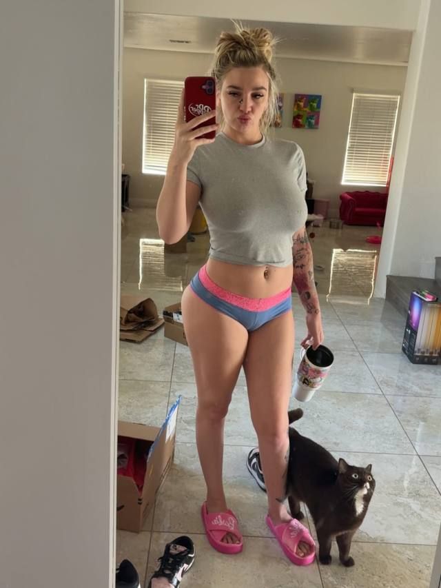 TEXT WET💜 +1 (520) 265-2398 💜 FOR AVAILABILITY DETAILS🍆🍆HOT SEXY & CLEAN BLONDE� - Image 3